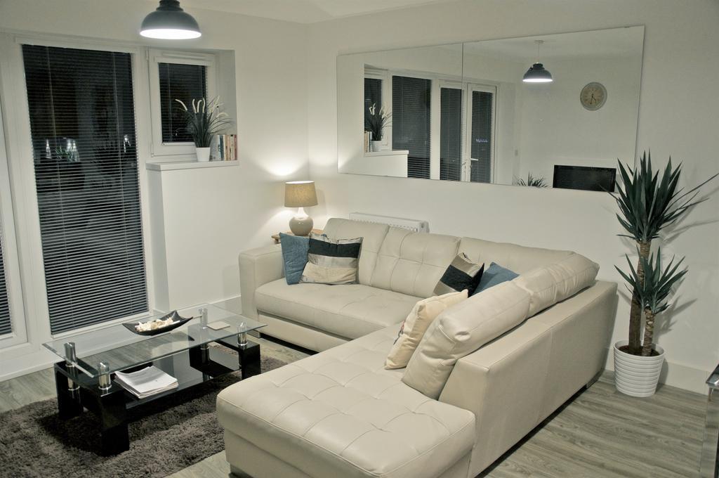 Traeth Bychan Apartment Llanelli Luaran gambar